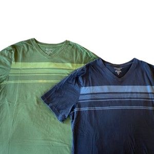 TWO men's Banana Republic tshirts